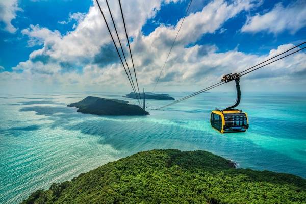 The Essence of Vietnam: from Sapa to Phu Quoc